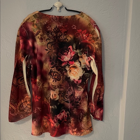Bleu Velvet Women's Multicolor Floral Blouse - Picture 2 of 10